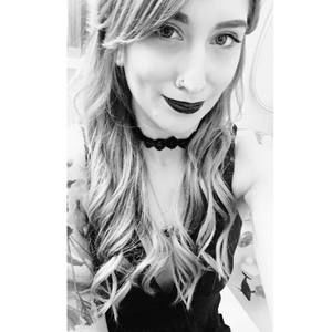 Meet your Posher, Tashia